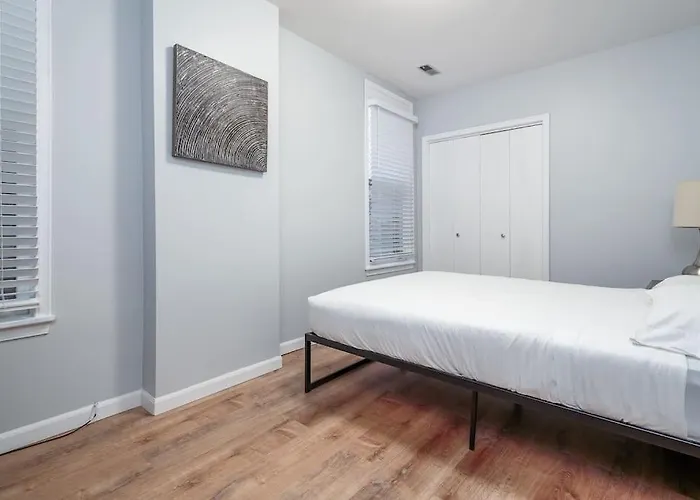 Beautiful Remodeled Penthouse Unit In Old Town Casa vacanze